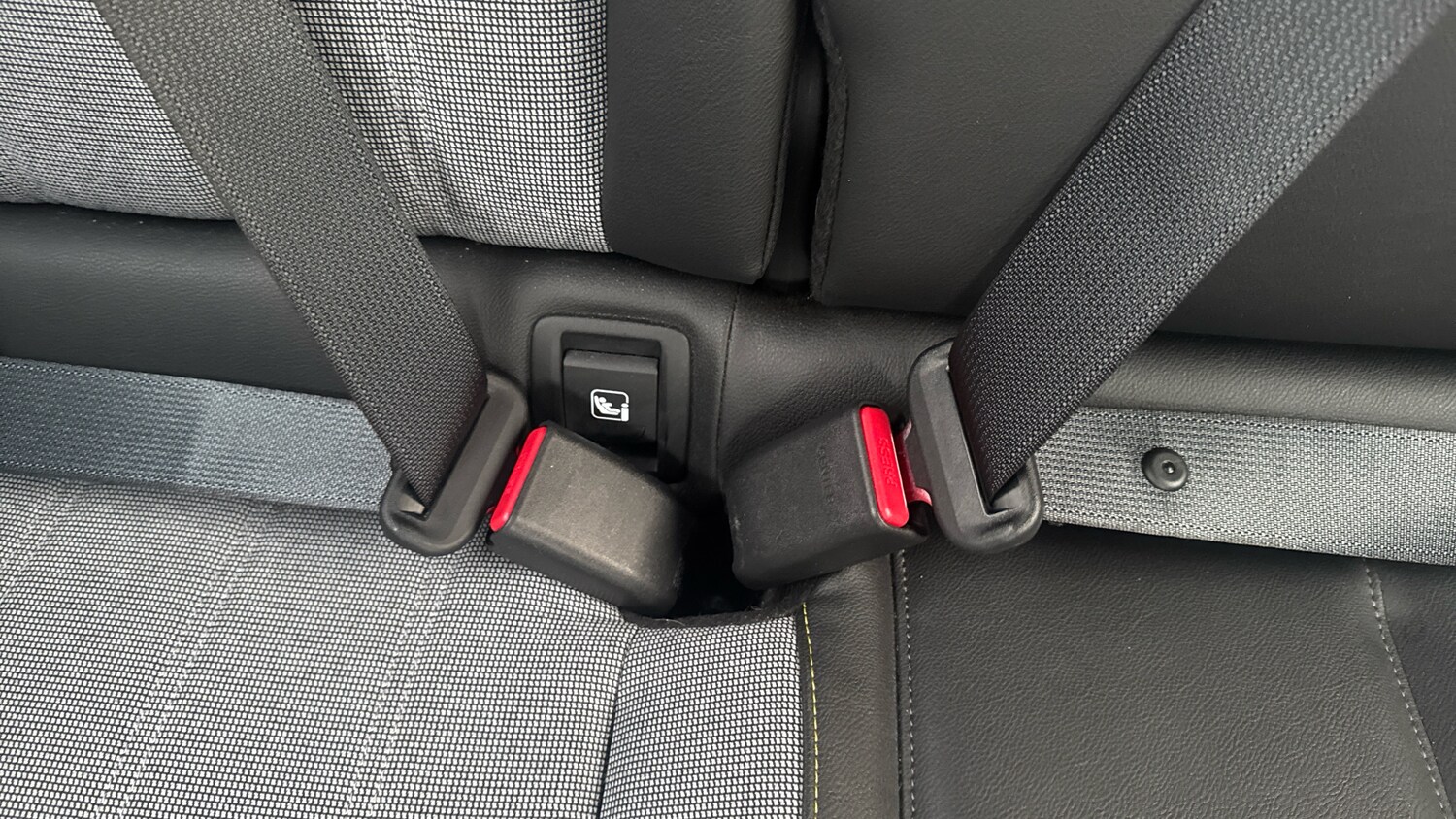 Used Renault Megane E Tech 2022 for sale - 77159092: Photo 17