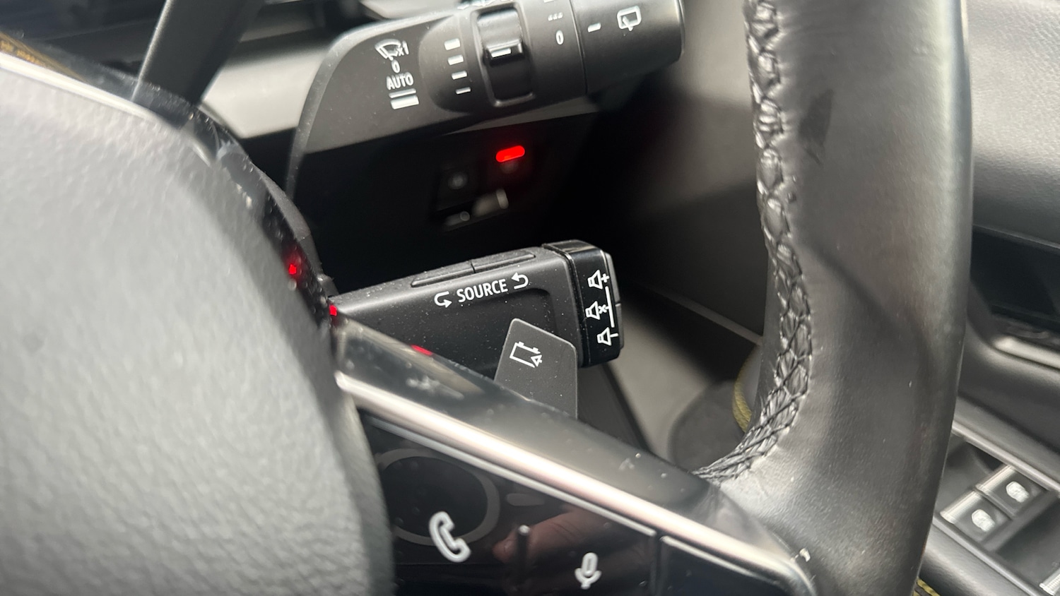 Used Renault Megane E Tech 2022 for sale - 77159092: Photo 28