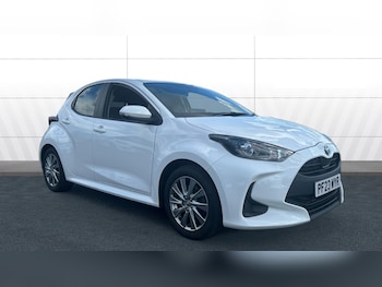 Used Toyota Yaris 2023 for sale - 78366649: Photo