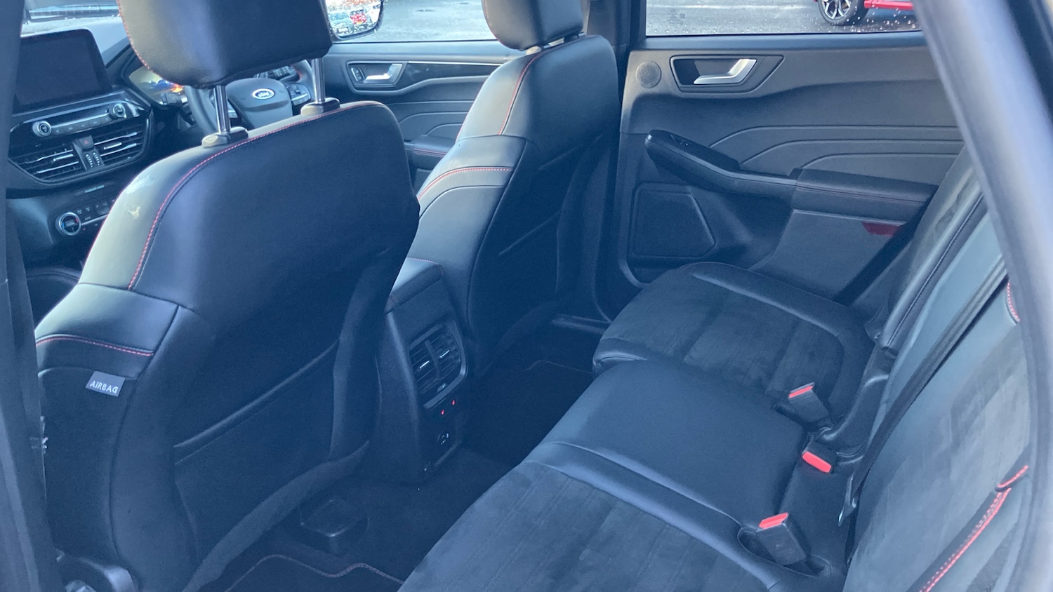 Used Ford Kuga 2022 for sale - 76894389: Photo 16