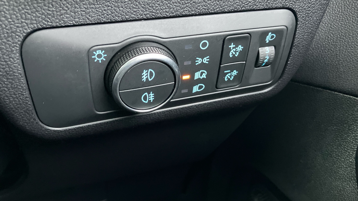 Used Ford Kuga 2025 for sale - 77417323: Photo 32