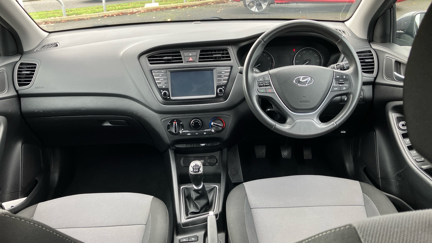 Used Hyundai i20 2017 for sale - 76461223: Photo 10