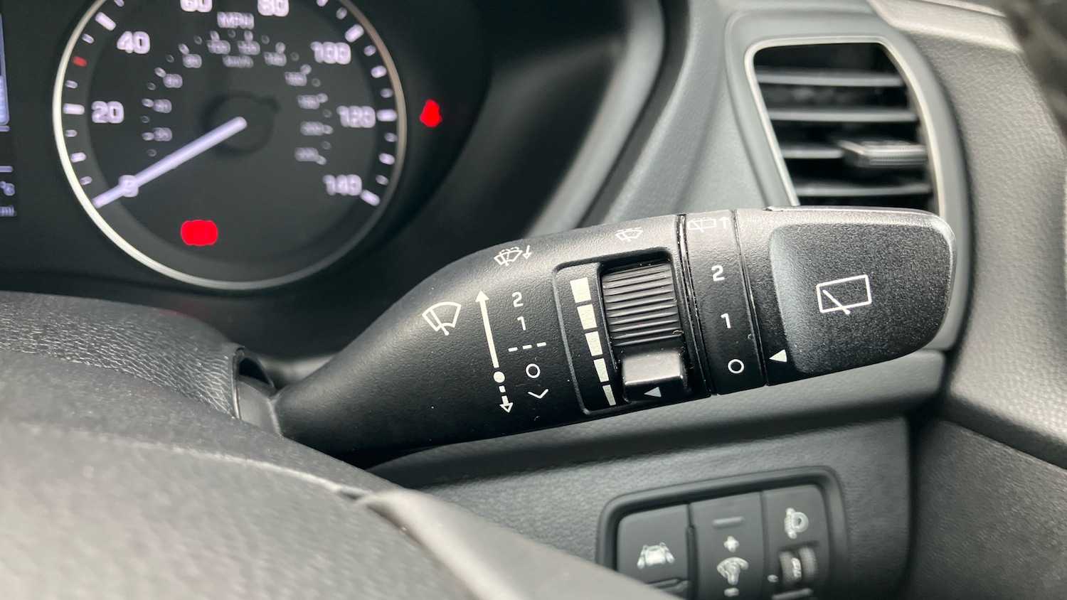 Used Hyundai i20 2017 for sale - 76461223: Photo 23