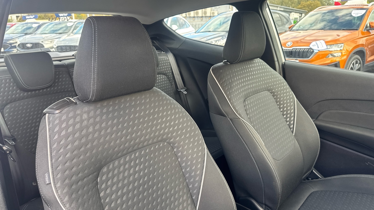 Used Ford Fiesta 2017 for sale - 76352009: Photo 21