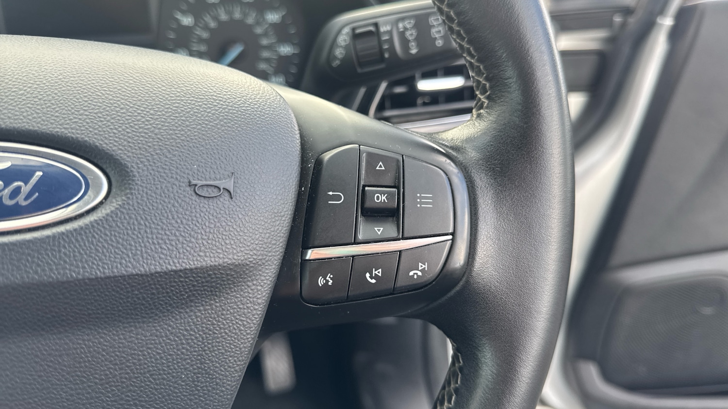 Used Ford Fiesta 2017 for sale - 76352009: Photo 23