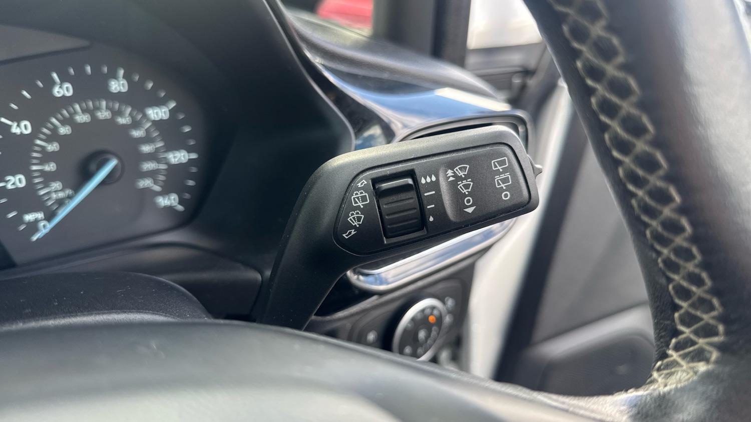 Used Ford Fiesta 2017 for sale - 76352009: Photo 26