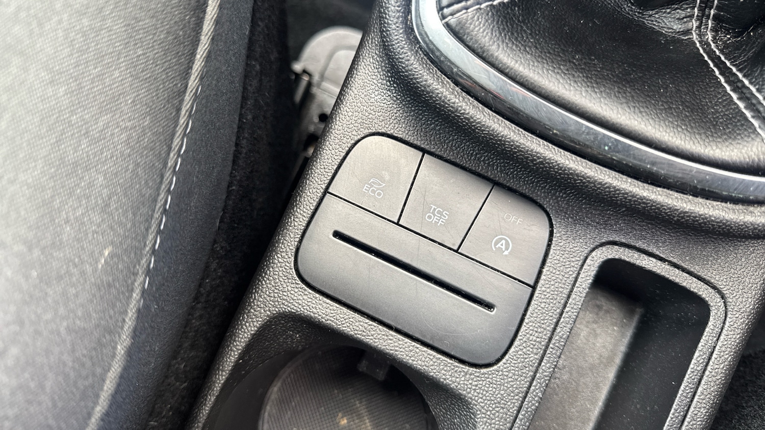 Used Ford Fiesta 2017 for sale - 76352009: Photo 29