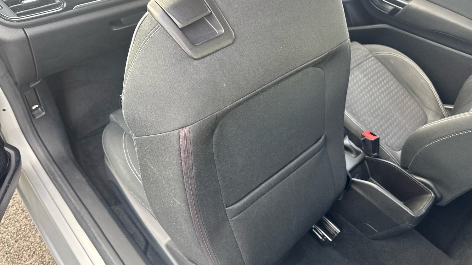 Used Ford Fiesta 2017 for sale - 76352009: Photo 31