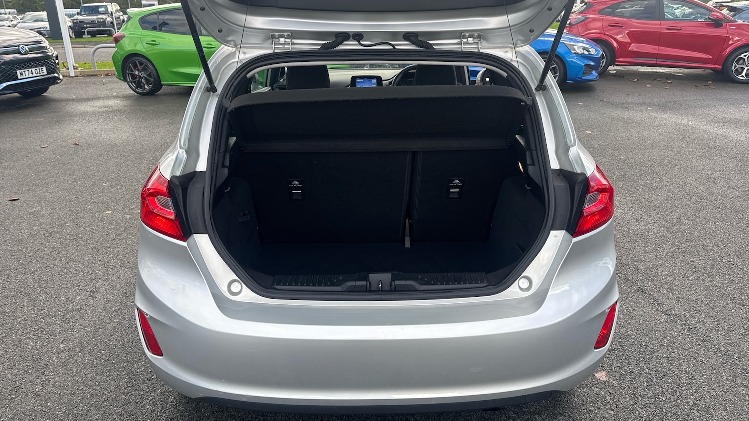 Used Ford Fiesta 2017 for sale - 76352009: Photo 4