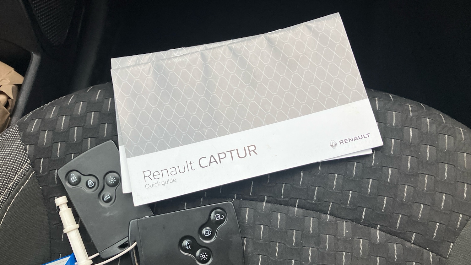 Used Renault Captur 2018 for sale - 77763335: Photo 19