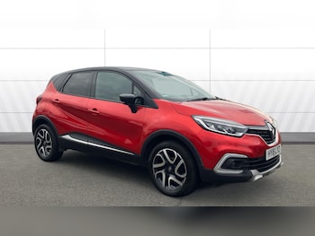 Used Renault Captur 2018 for sale - 77763335: Photo