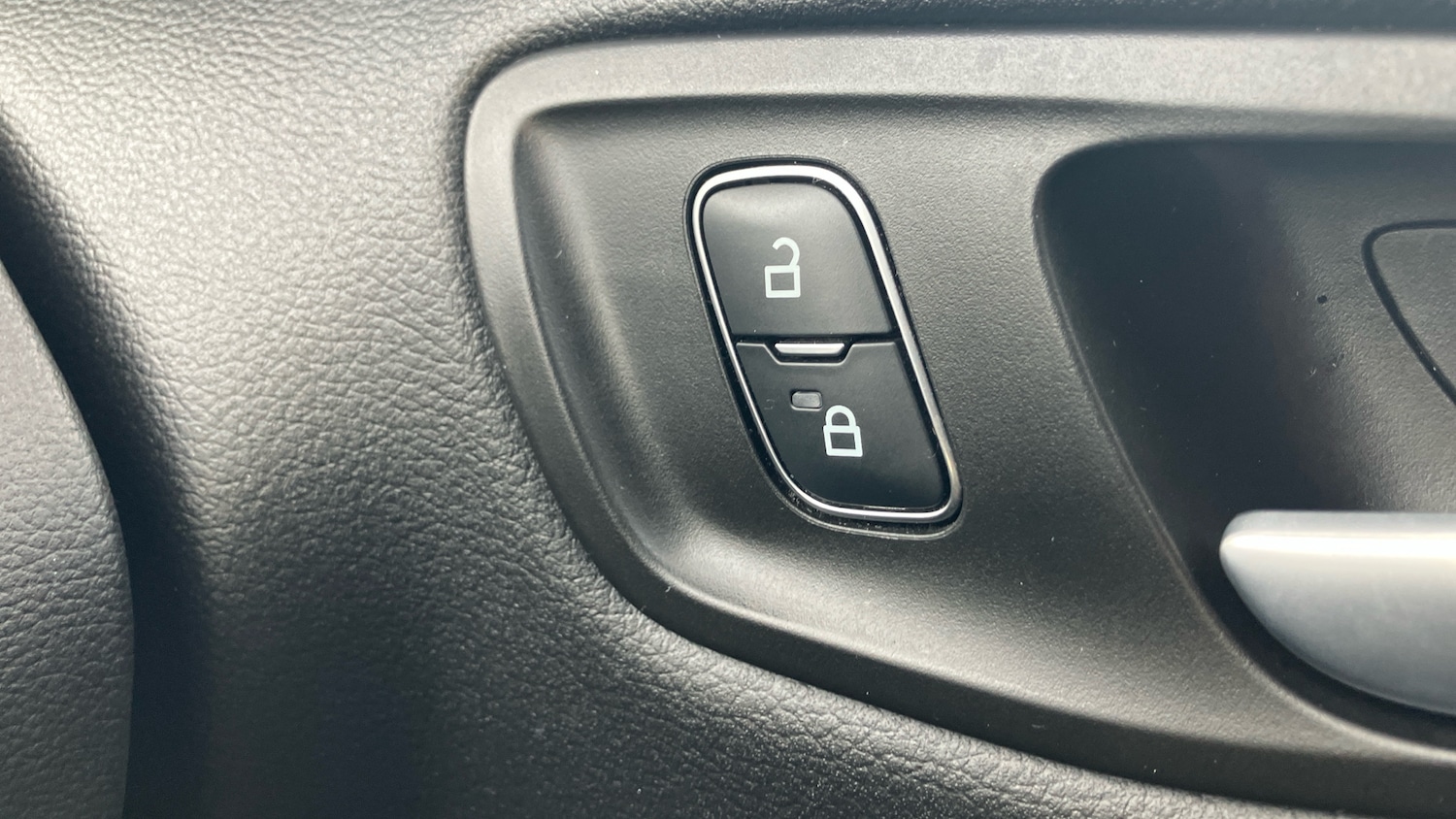 Used Ford Kuga 2019 for sale - 77272151: Photo 33