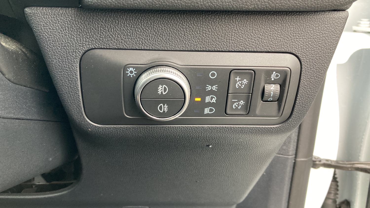 Used Ford Kuga 2020 for sale - 76892883: Photo 29