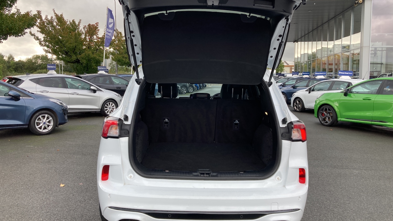 Used Ford Kuga 2020 for sale - 76892883: Photo 4