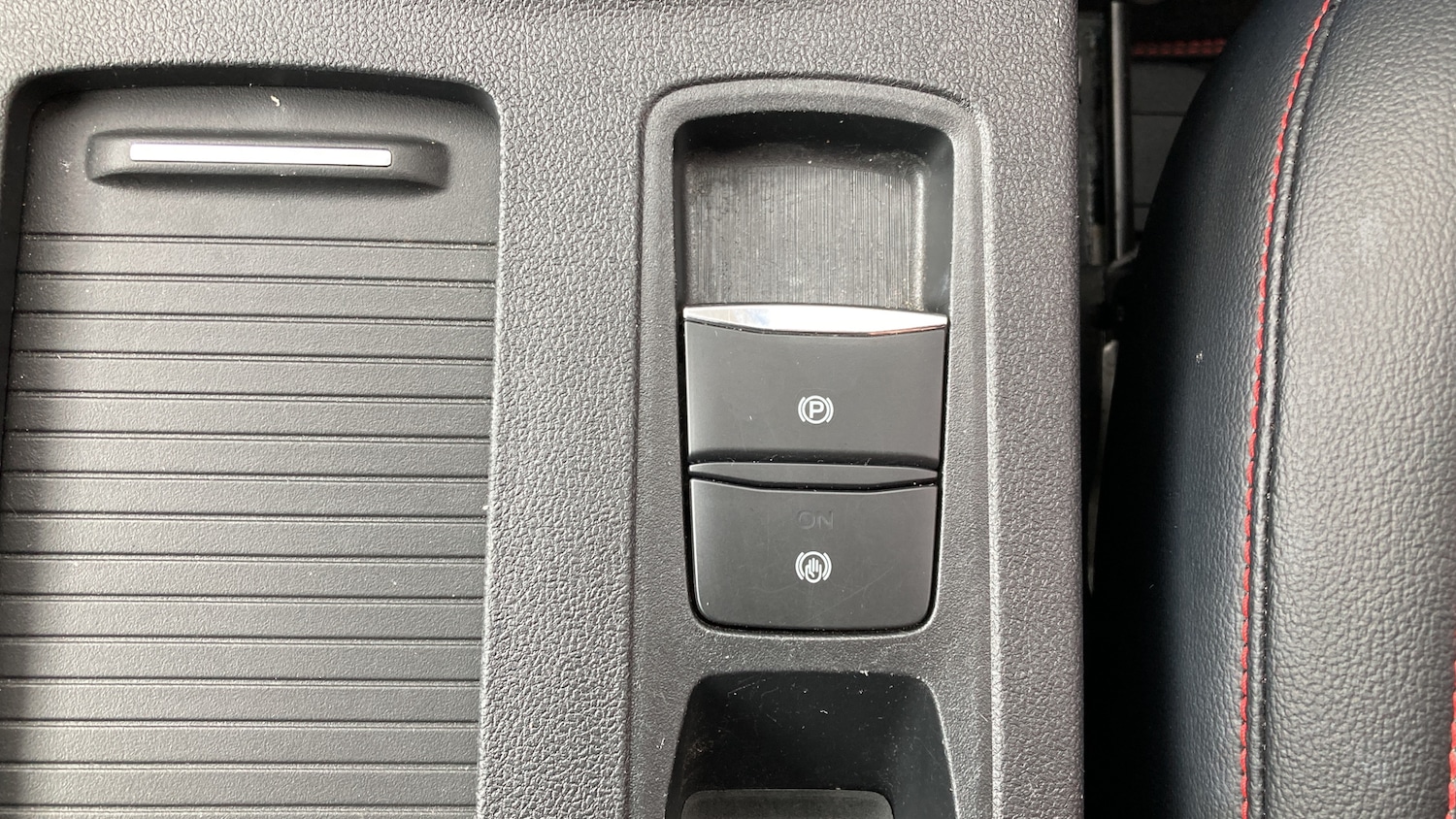 Used Ford Kuga 2020 for sale - 76892883: Photo 41