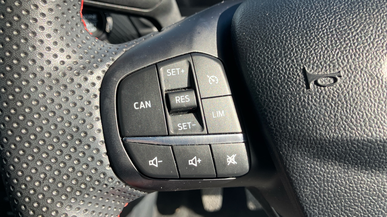 Used Ford Puma 2023 for sale - 78109159: Photo 21