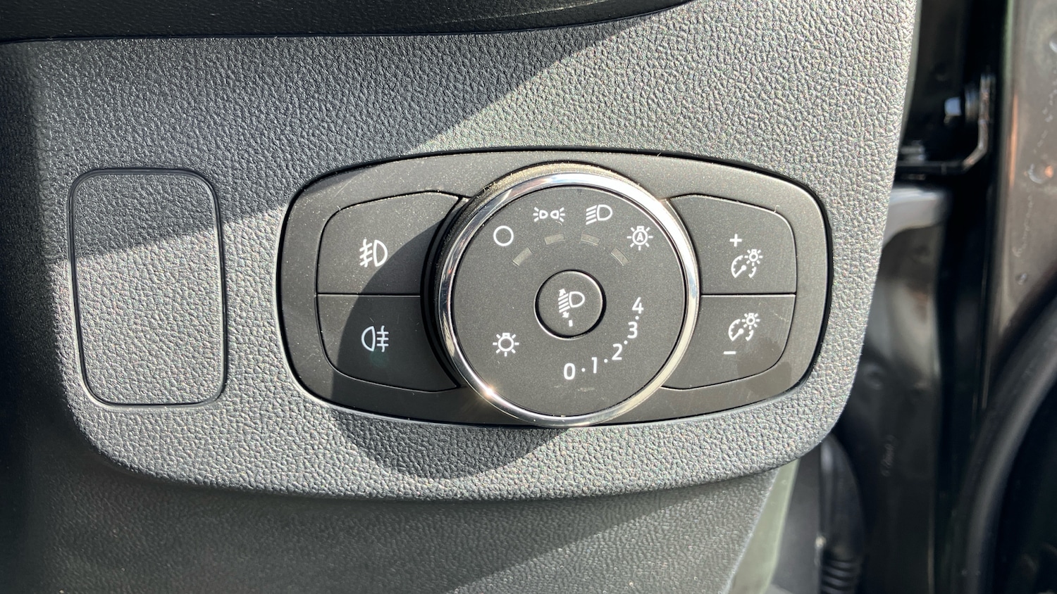 Used Ford Puma 2023 for sale - 78109159: Photo 23