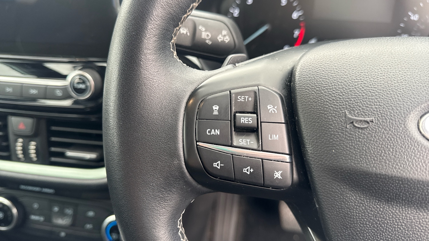 Used Ford Fiesta 2018 for sale - 76292813: Photo 27