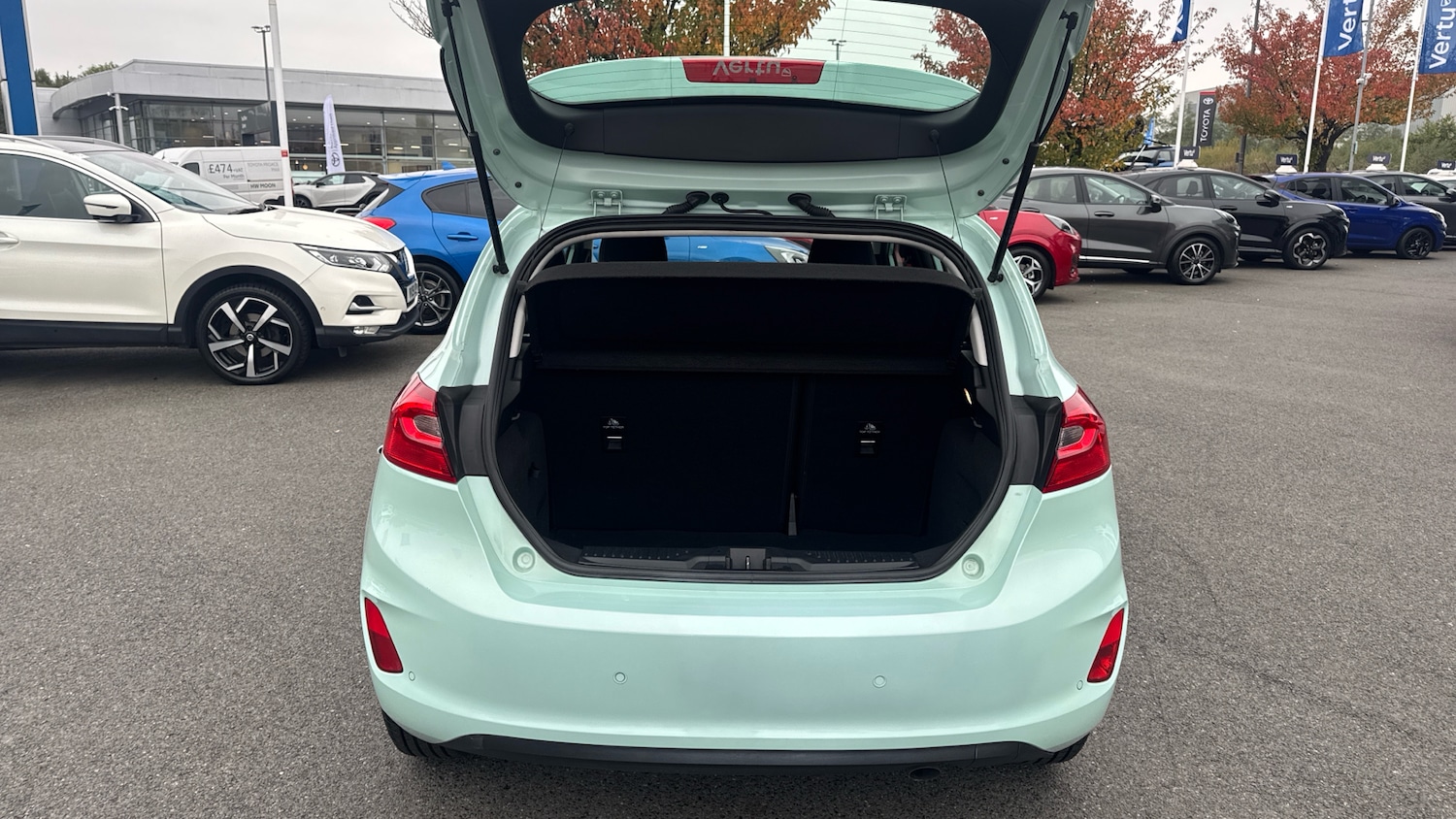 Used Ford Fiesta 2018 for sale - 76292813: Photo 4