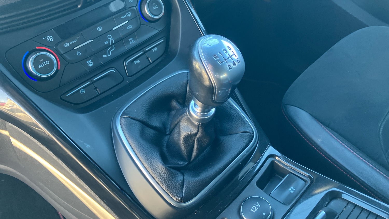 Used Ford Kuga 2019 for sale - 76694743: Photo 13