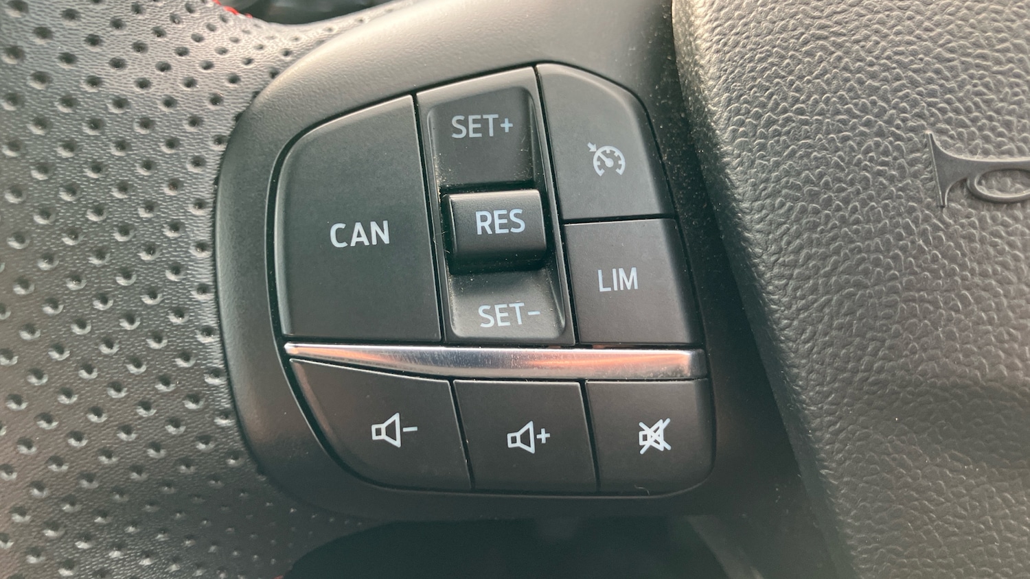 Used Ford Puma 2022 for sale - 76401900: Photo 21