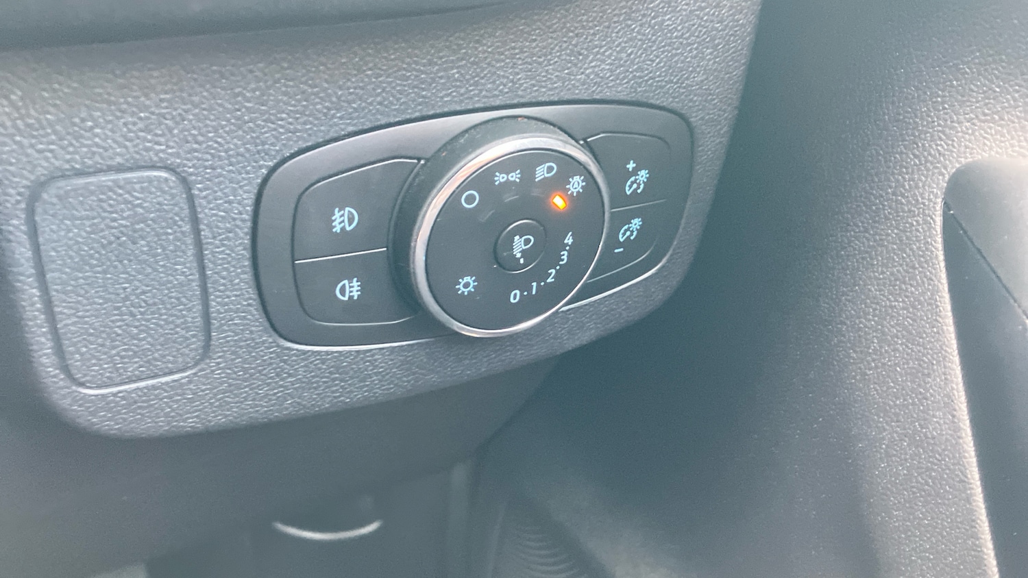 Used Ford Puma 2022 for sale - 76401900: Photo 25