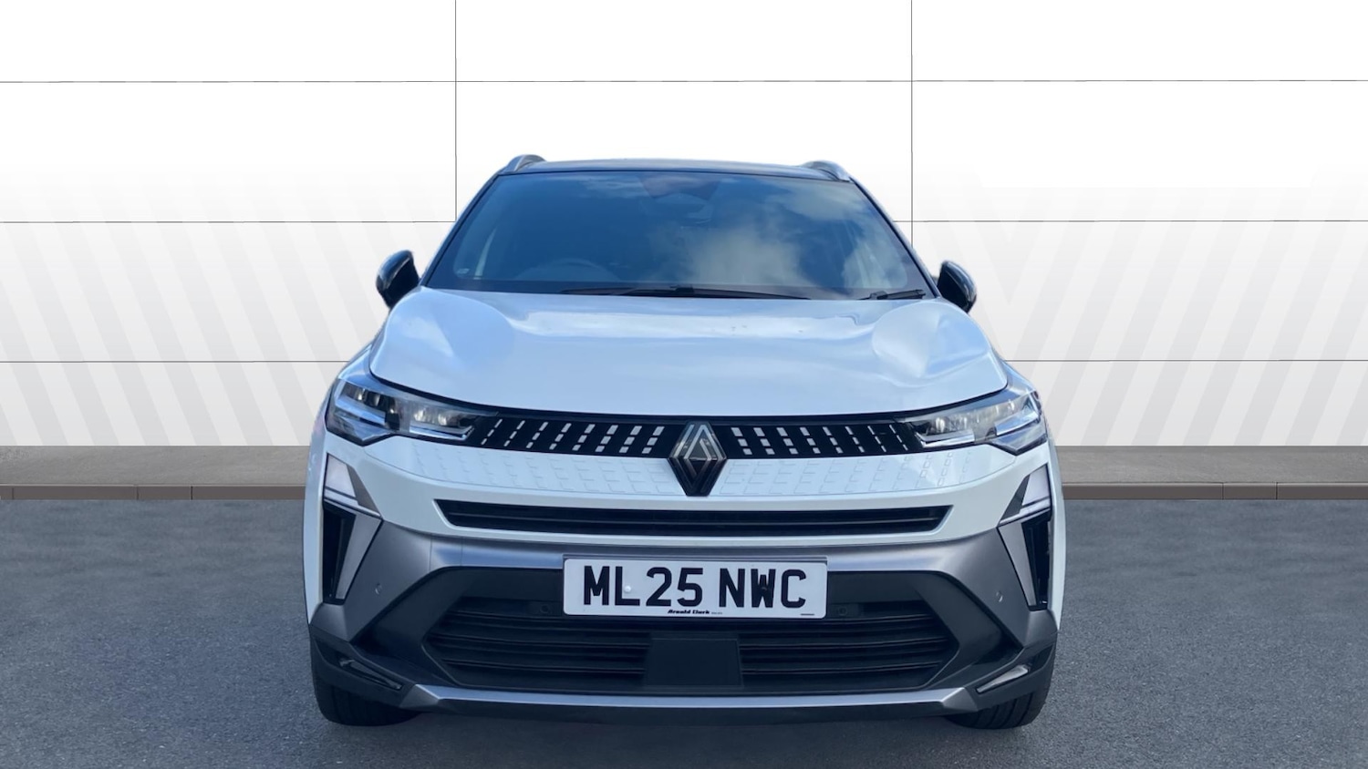 Used Renault Captur 2025 for sale - 77902274: Photo 3