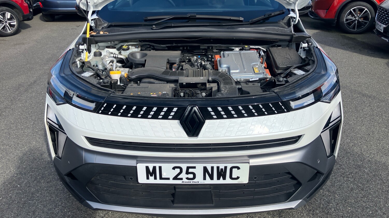 Used Renault Captur 2025 for sale - 77902274: Photo 8