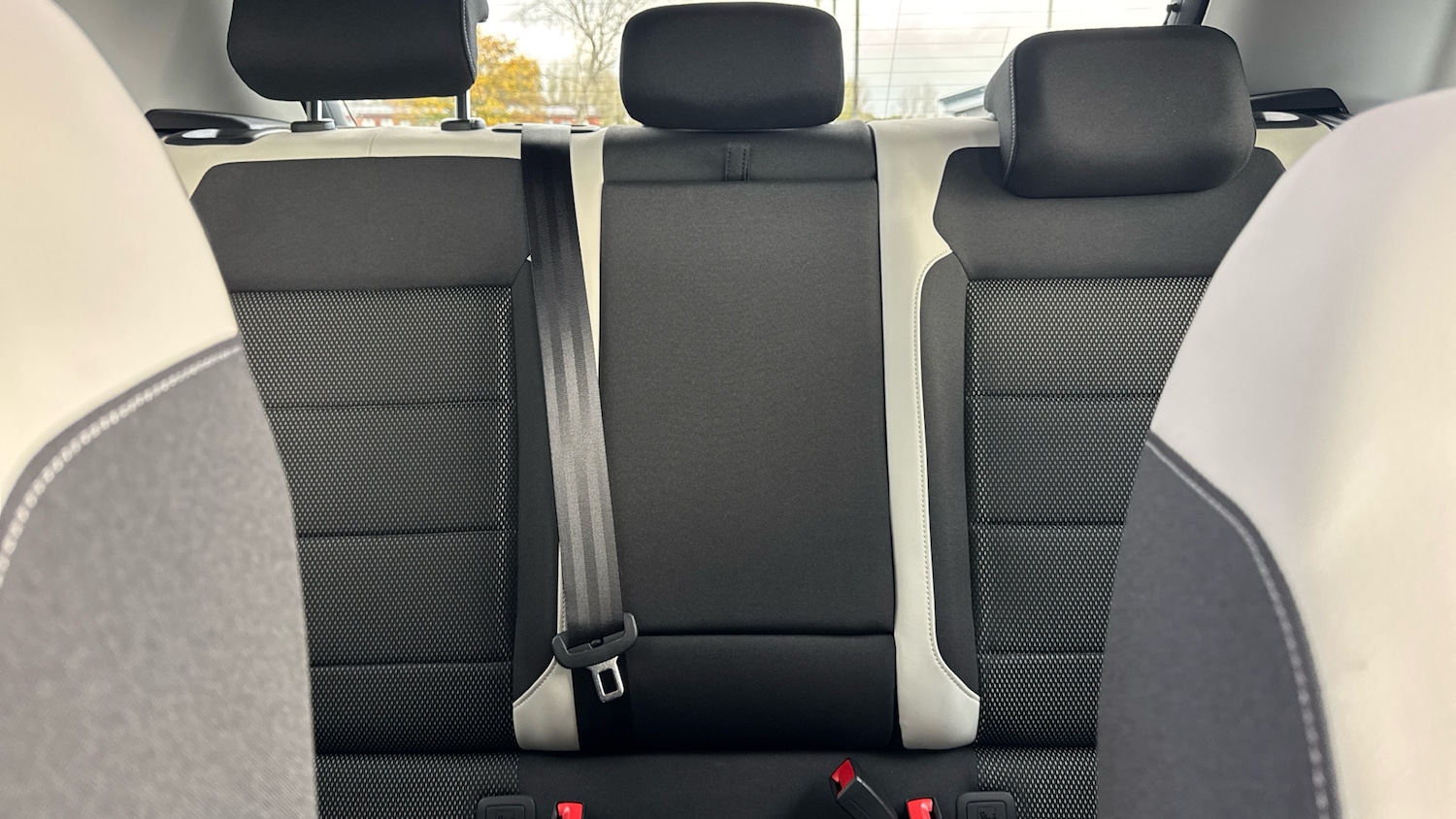 Used Volkswagen T-Roc 2021 for sale - 76490452: Photo 15