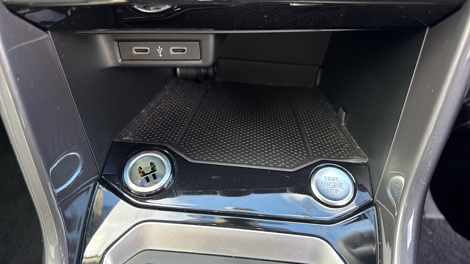 Used Volkswagen T-Roc 2021 for sale - 76490452: Photo 33