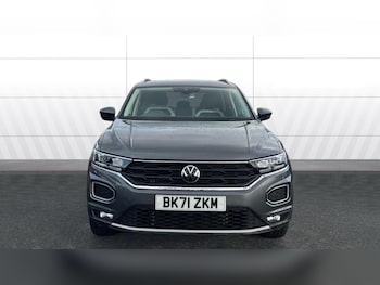 Used Volkswagen T-Roc 2021 for sale - 76490452: Photo