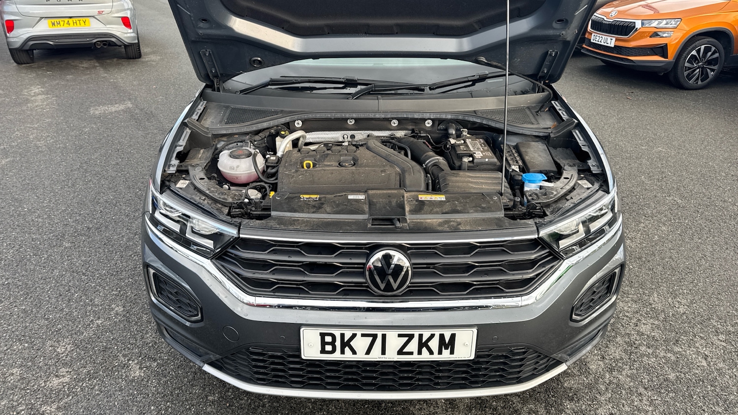 Used Volkswagen T-Roc 2021 for sale - 76490452: Photo 8