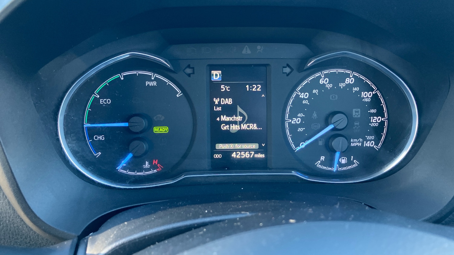 Used Toyota Yaris 2017 for sale - 76637268: Photo 18