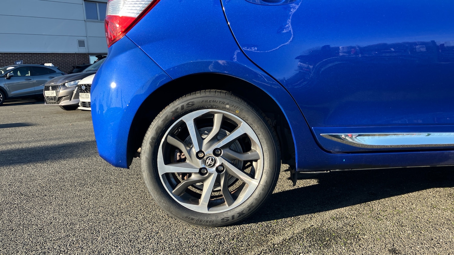 Used Toyota Yaris 2017 for sale - 76637268: Photo 7