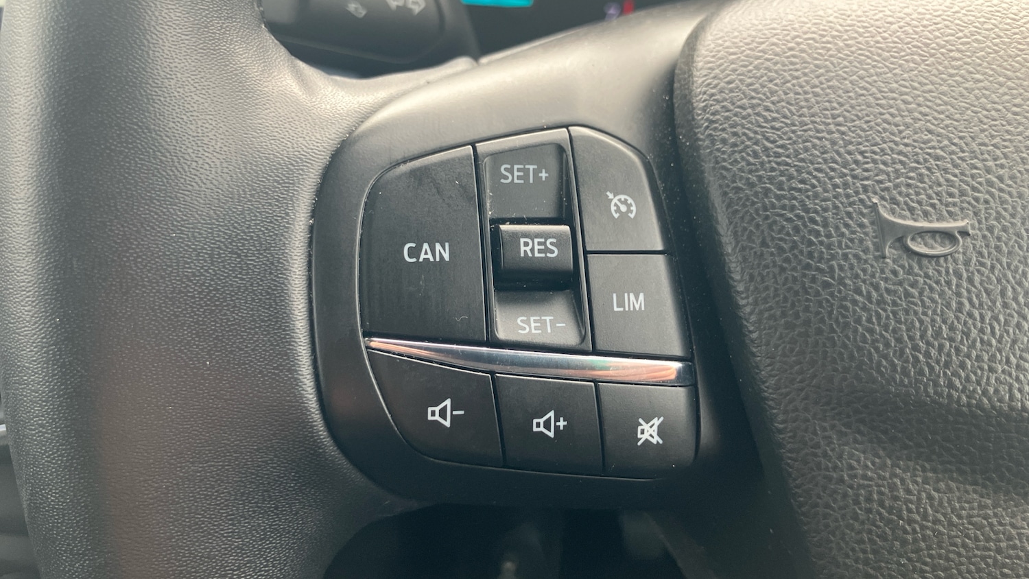 Used Ford Focus 2023 for sale - 78106150: Photo 21