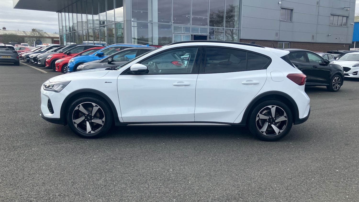 Used Ford Focus 2023 for sale - 78106150: Photo 33