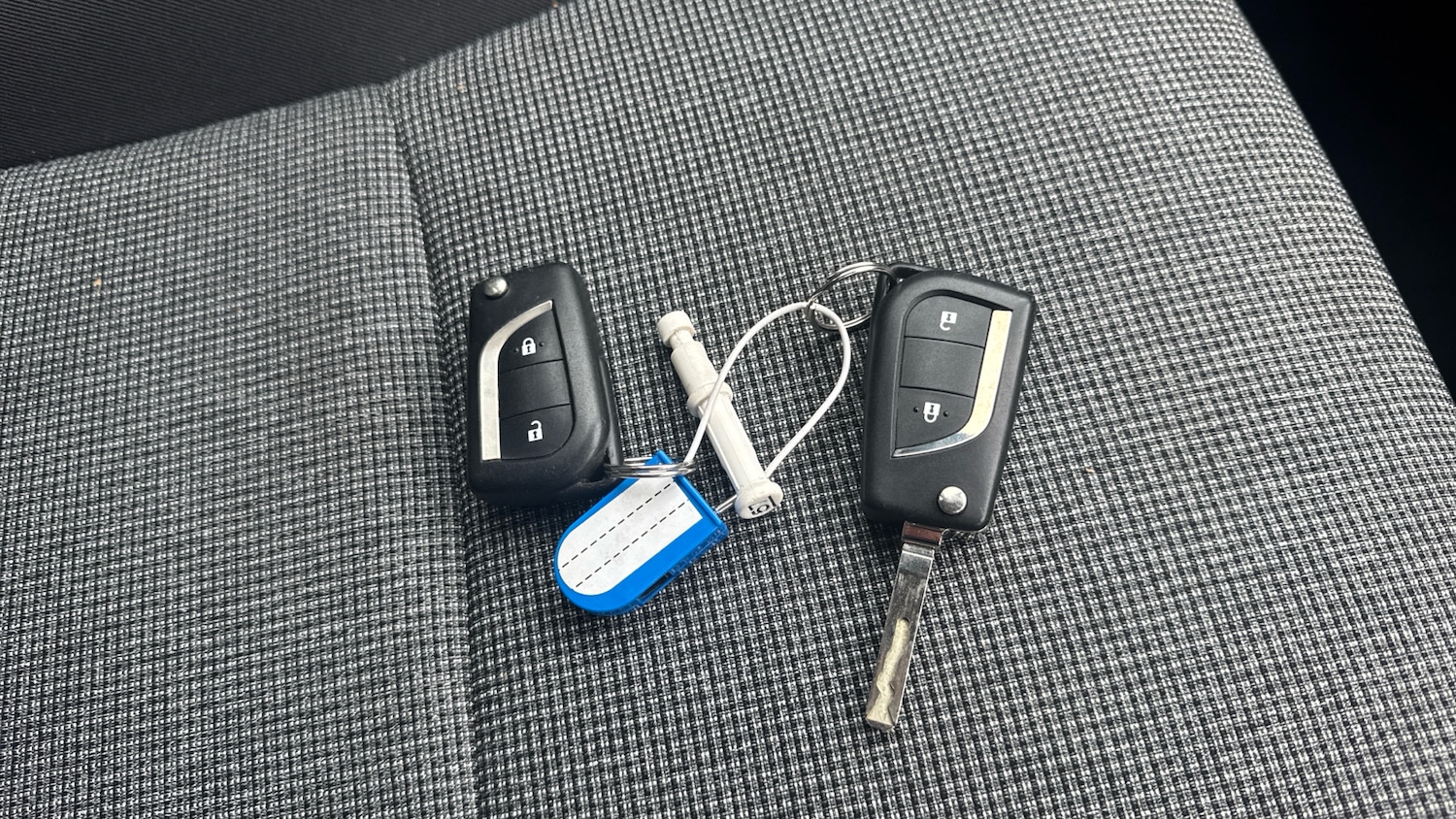 Used Toyota Yaris 2019 for sale - 76311286: Photo 20