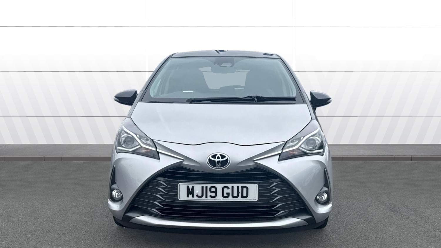 Used Toyota Yaris 2019 for sale - 76311286: Photo 3