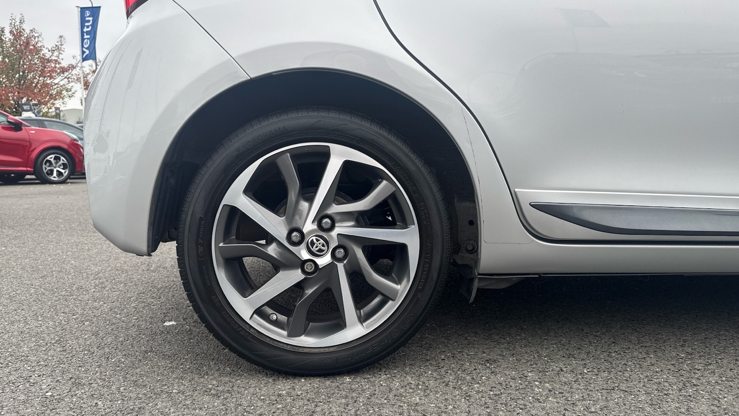 Used Toyota Yaris 2019 for sale - 76311286: Photo 7