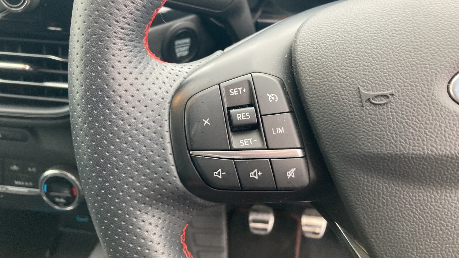 Used Ford Kuga 2020 for sale - 76892879: Photo 33