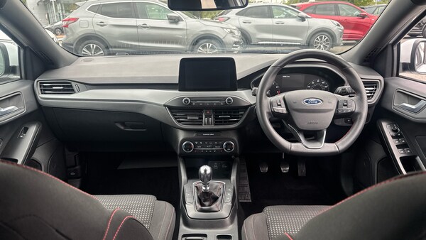 Used Ford Focus 2022 for sale - 76089975: Photo 10