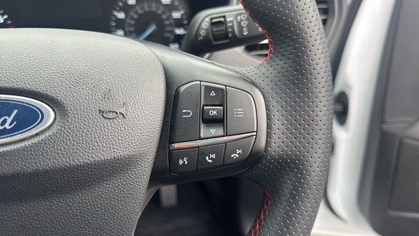 Used Ford Focus 2022 for sale - 76089975: Photo 27