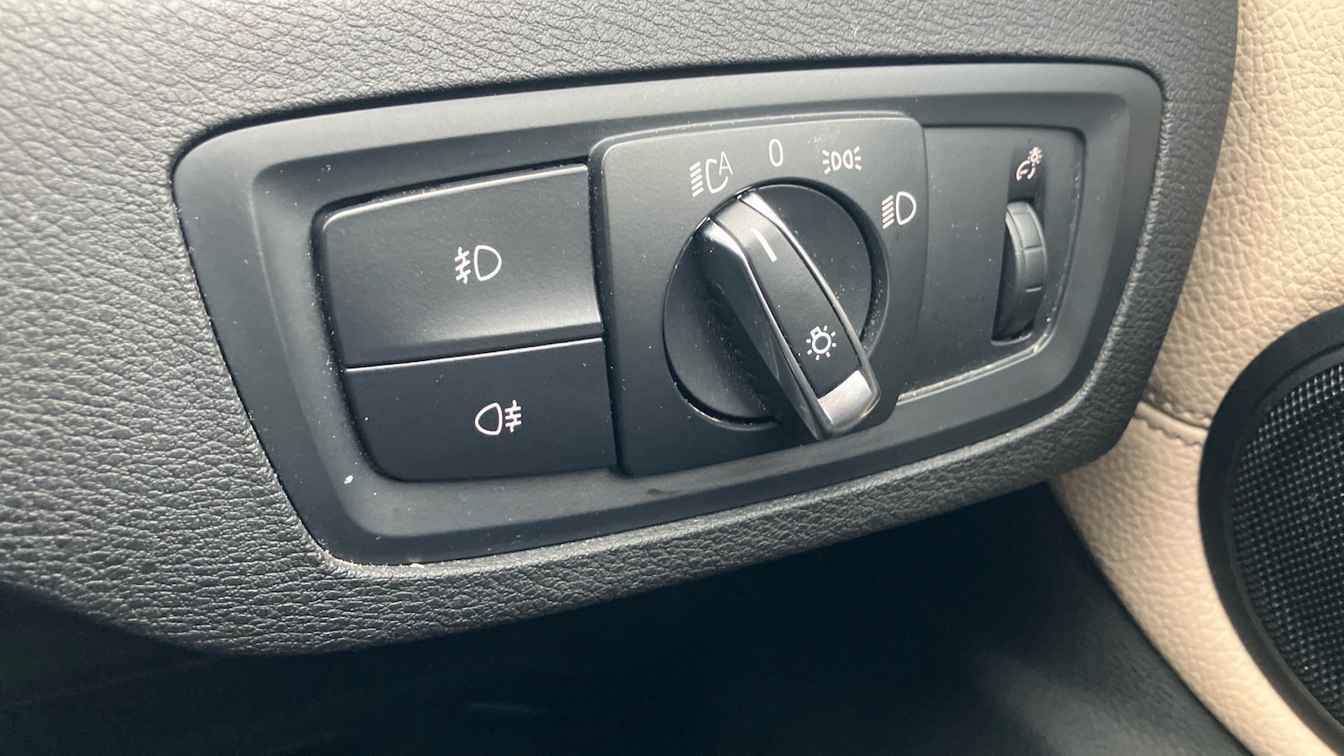 Used BMW X1 2016 for sale - 77140512: Photo 27