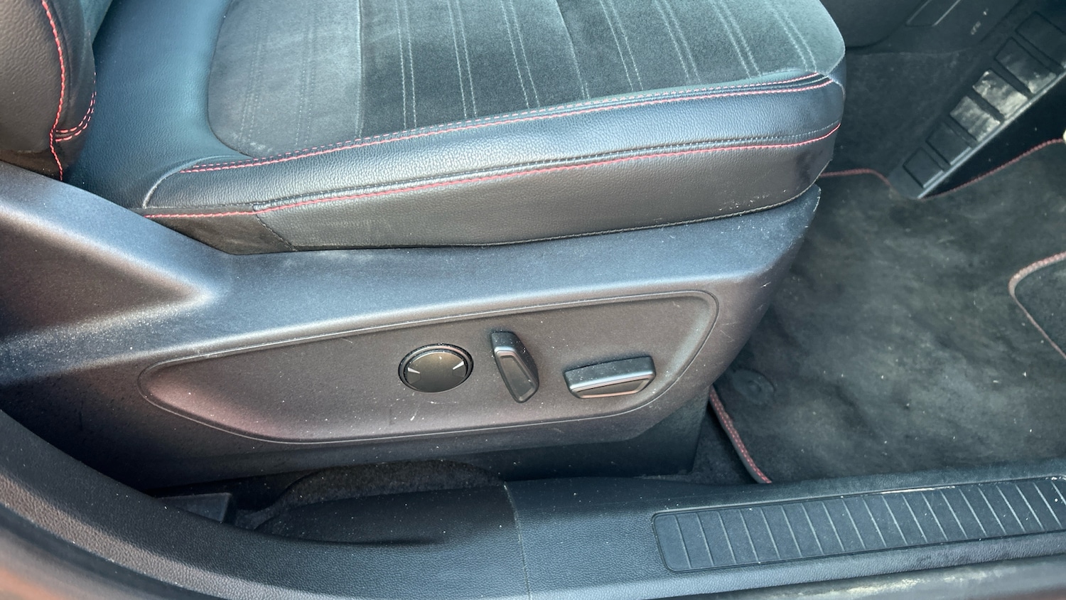 Used Ford Kuga 2023 for sale - 77763330: Photo 29