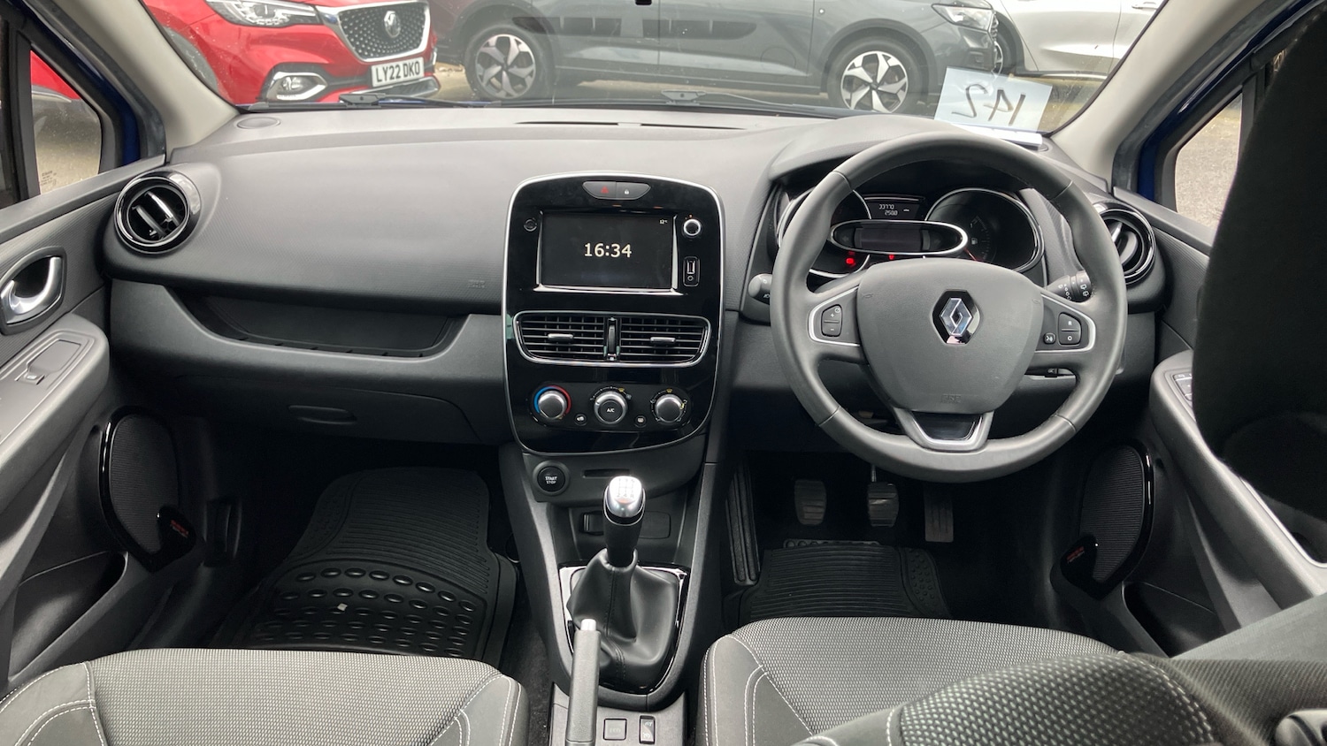 Used Renault Clio 2019 for sale - 78093354: Photo 10