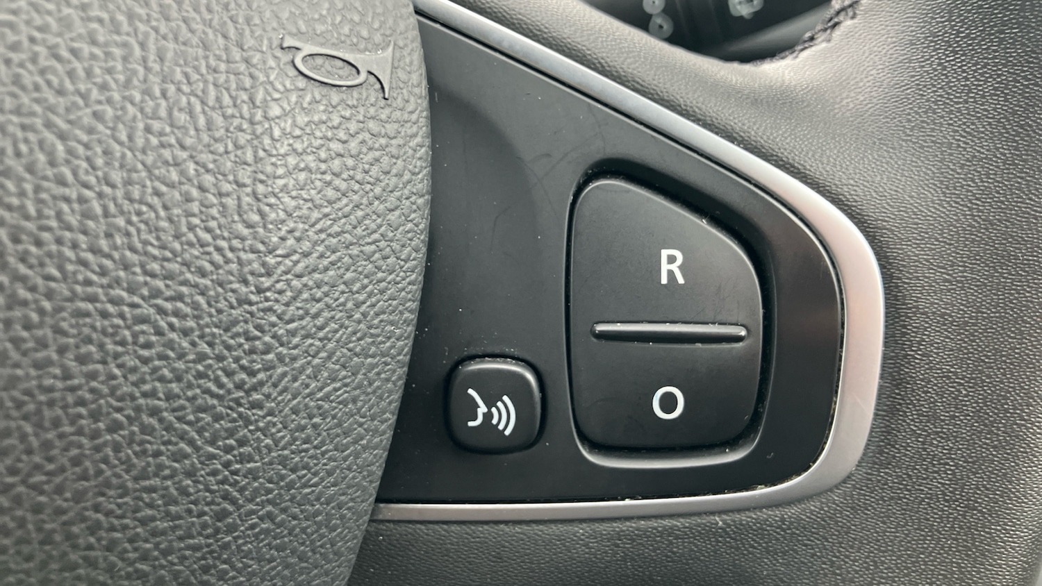 Used Renault Clio 2019 for sale - 78093354: Photo 22