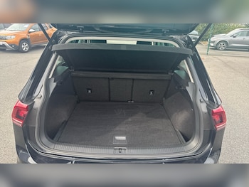 Used Volkswagen Tiguan 2018 for sale - 75511547: Photo