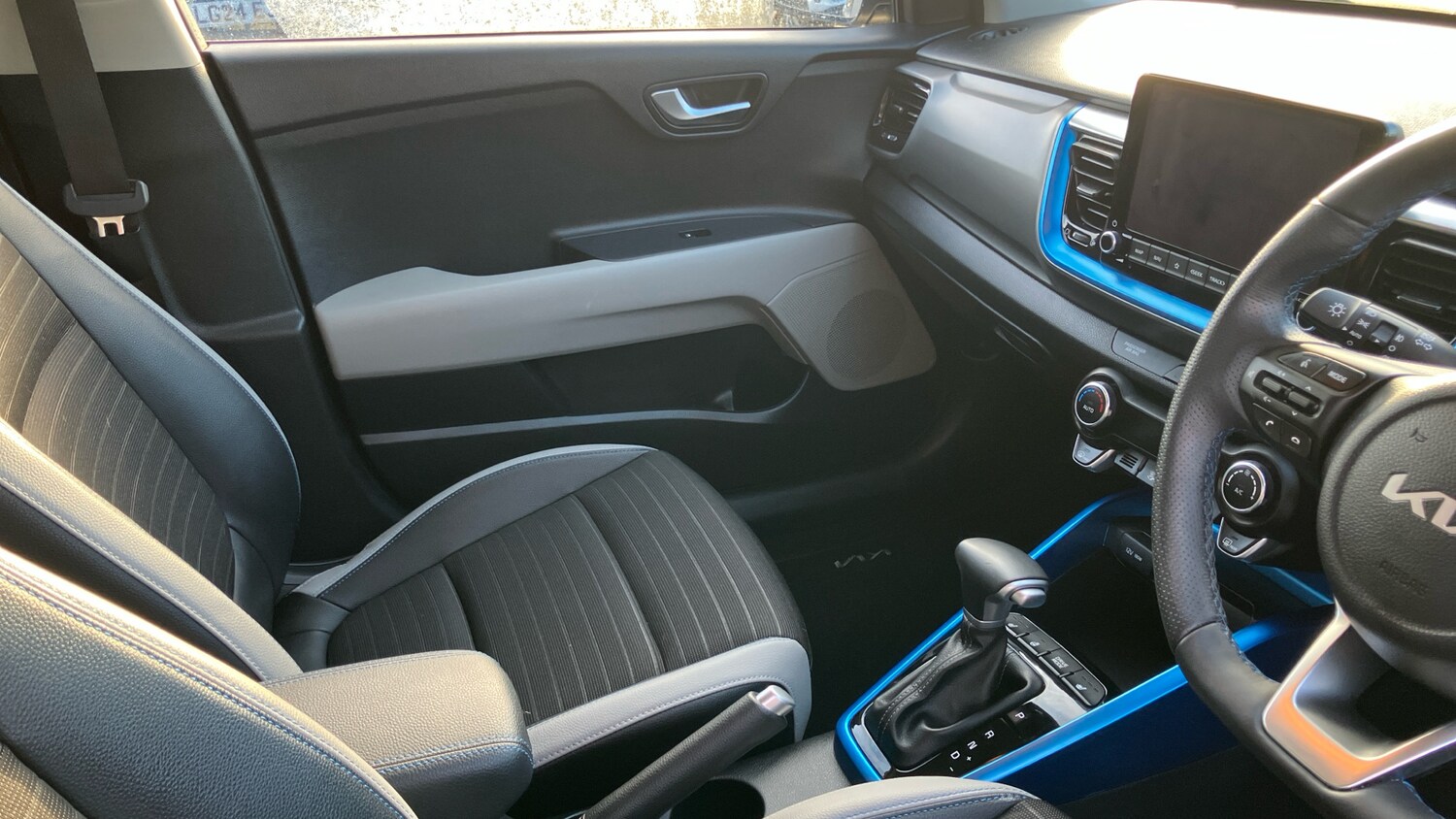 Used Kia Stonic 2025 for sale - 76918125: Photo 14