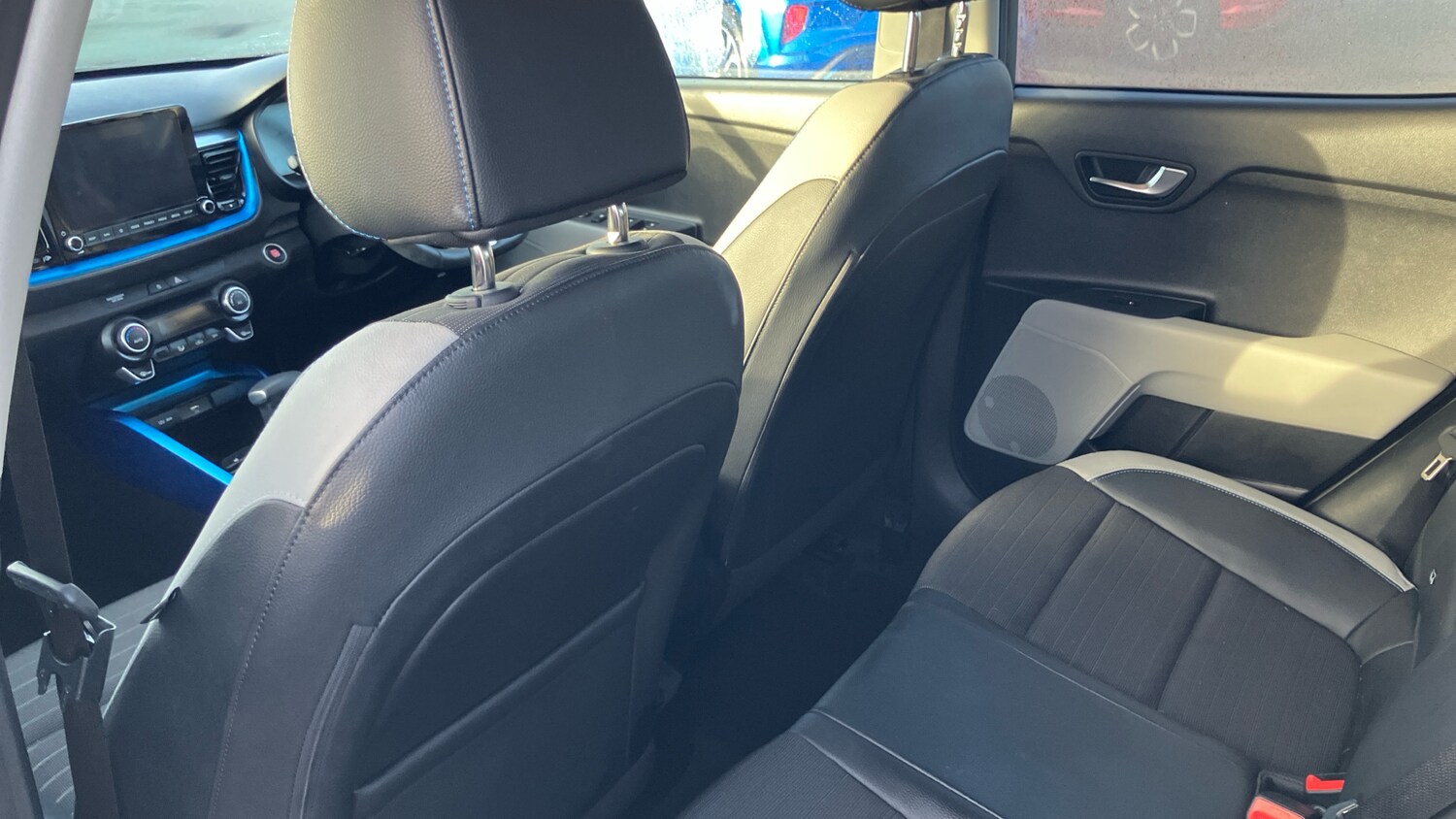 Used Kia Stonic 2025 for sale - 76918125: Photo 16