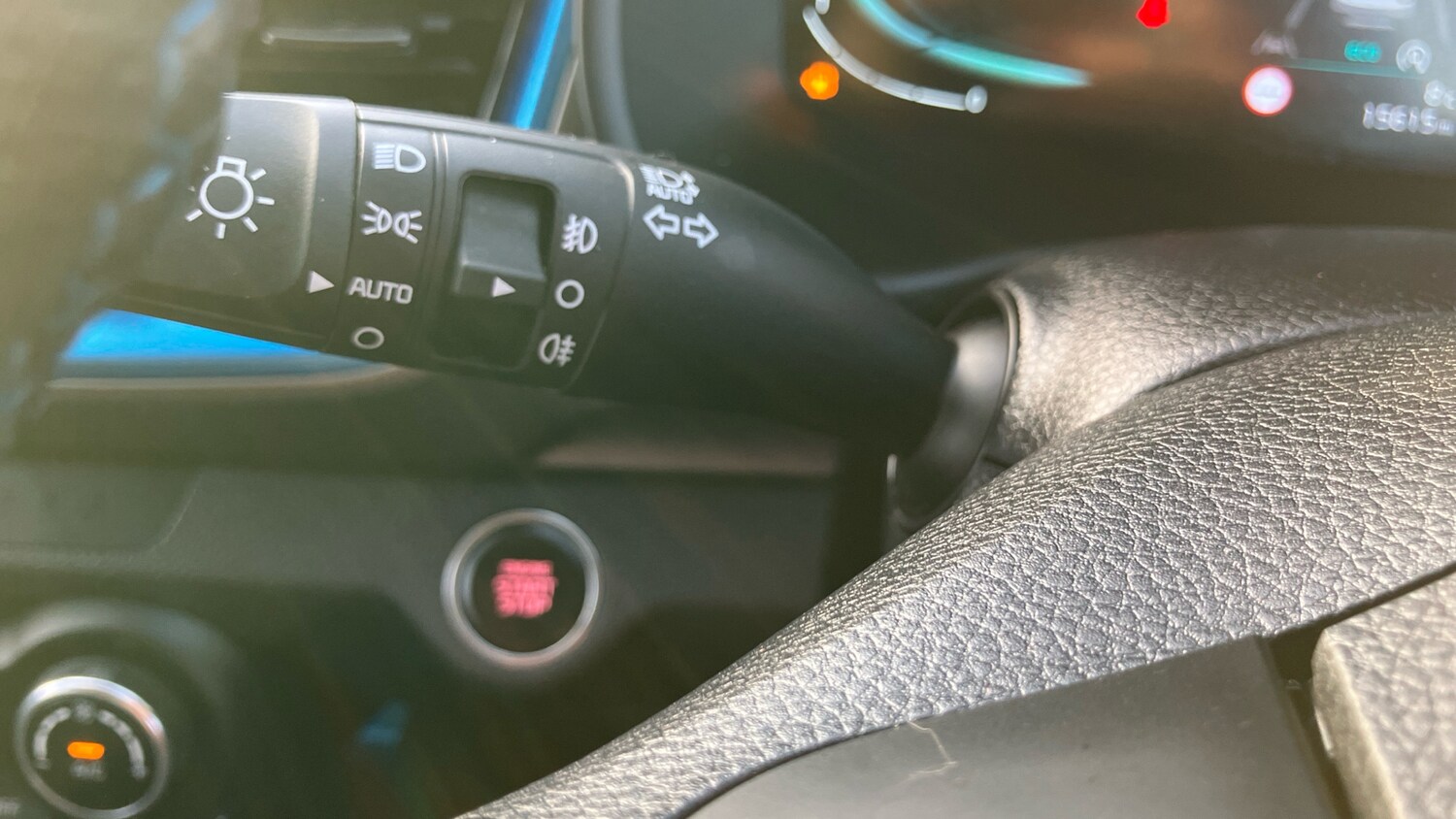 Used Kia Stonic 2025 for sale - 76918125: Photo 24